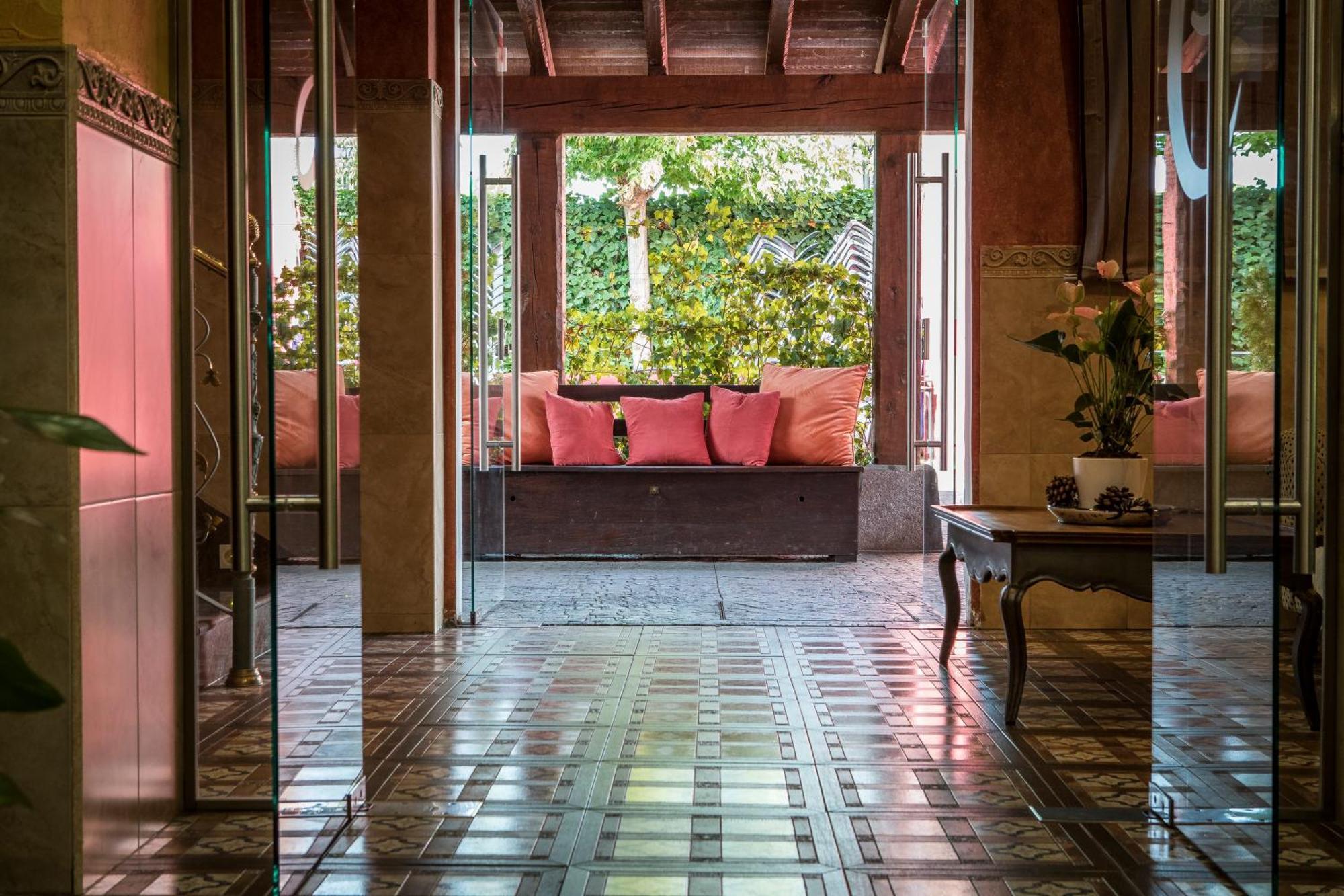 Hotel Casa Jose Diaz San Agustín de Guadalix Exterior photo